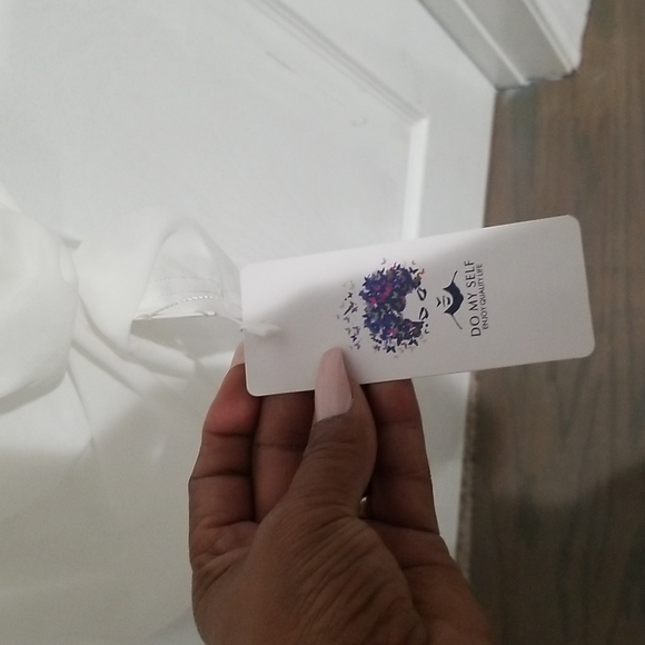 Dress - Picture 3 of 4